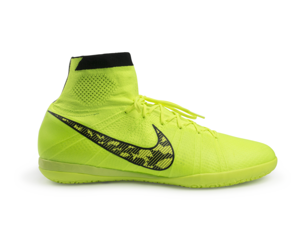 Nike hot sale elastico shoes